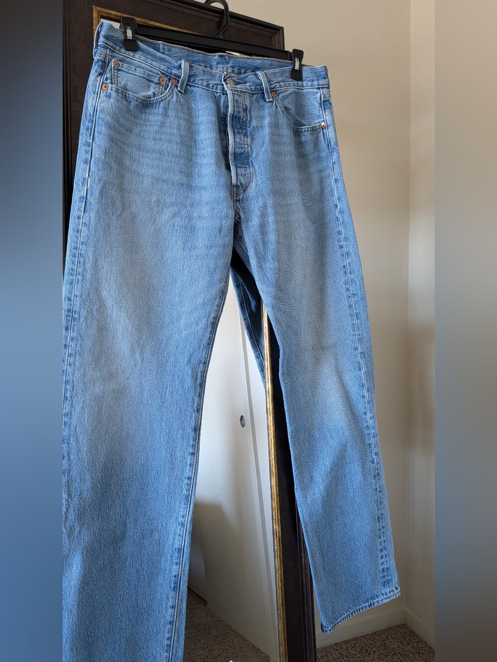 Levi’s 501 Original Jeans Men W36 L34 Light Wash Straight Leg Button Fly Classic